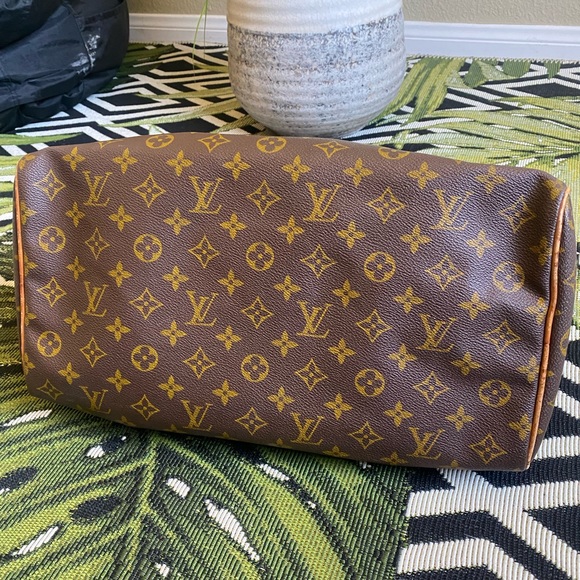 ✨Vintage Louis Vuitton ✨ - Picture 4 of 12